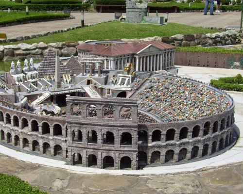 media.Arena-di-Verona-al-parco-tematico-Italia-in-Miniatura-ingressi-gratuiti-per-tutta-la-famiglia-in-vacanza-al-Club-Family-Hotel-Michelangelo-Milano-Marittima